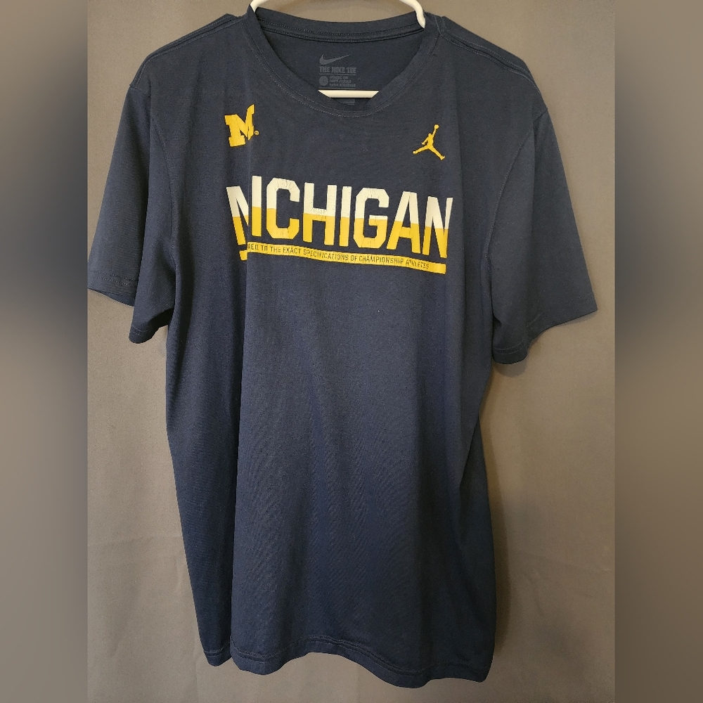 Michigan Wolverines Nike Jordan Dri Fit Blue Athletic T-Shirt, Men's Size Large